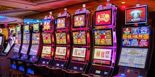 Exclusive VIP lounge at hk4d slot with high-limit blackjack and private dealer interface